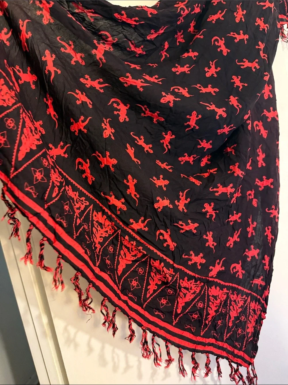 Black and Red Patterned Throw or Shawl